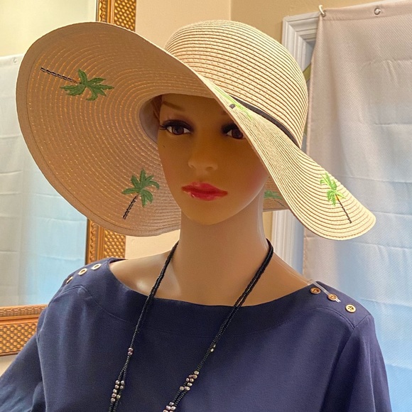 Marcus Adler New York Accessories - Marcus Adler New York Palm Tree Floppy Hat